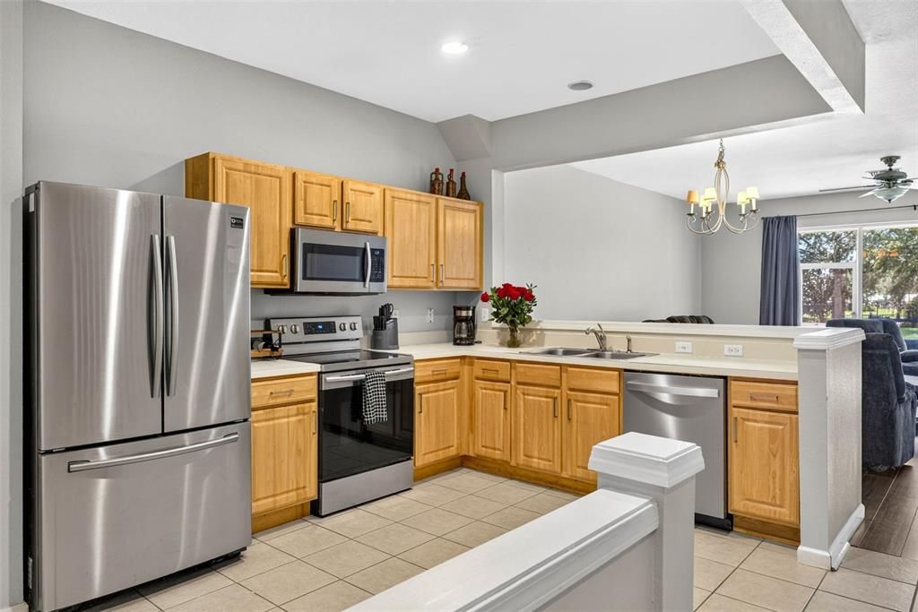 For Sale: $265,000 (3 beds, 2 baths, 1588 Square Feet)
