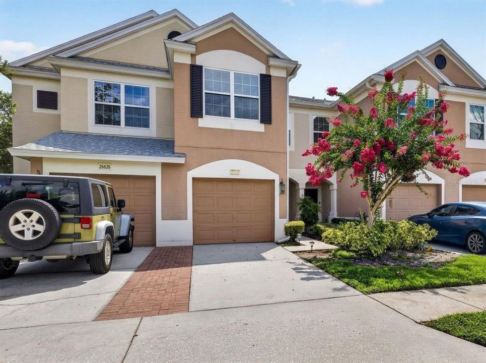 For Sale: $265,000 (3 beds, 2 baths, 1588 Square Feet)