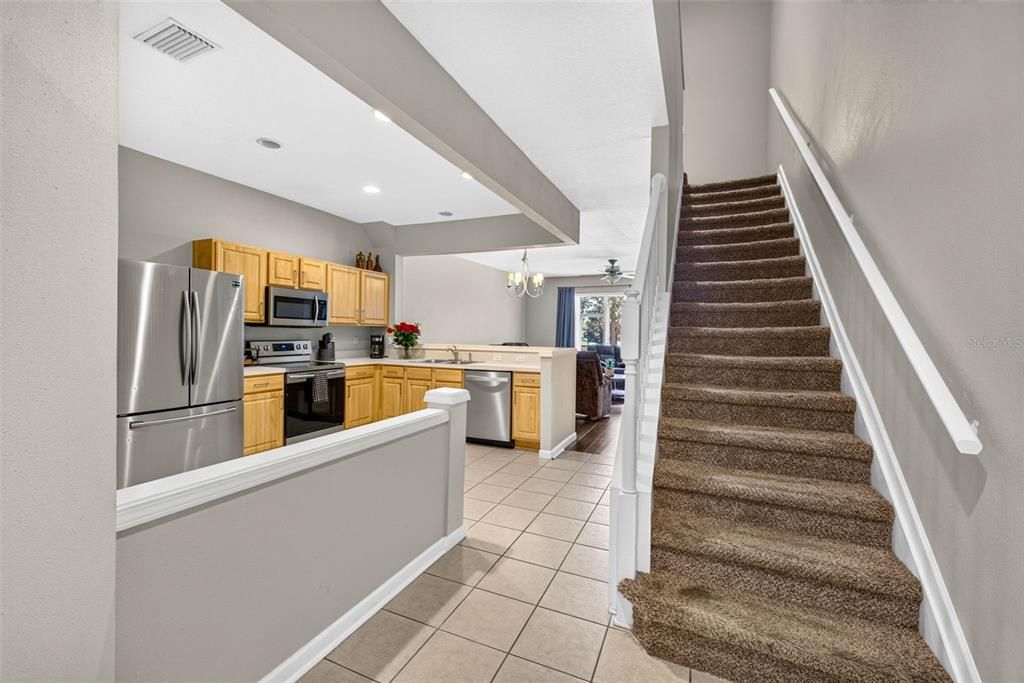 For Sale: $265,000 (3 beds, 2 baths, 1588 Square Feet)