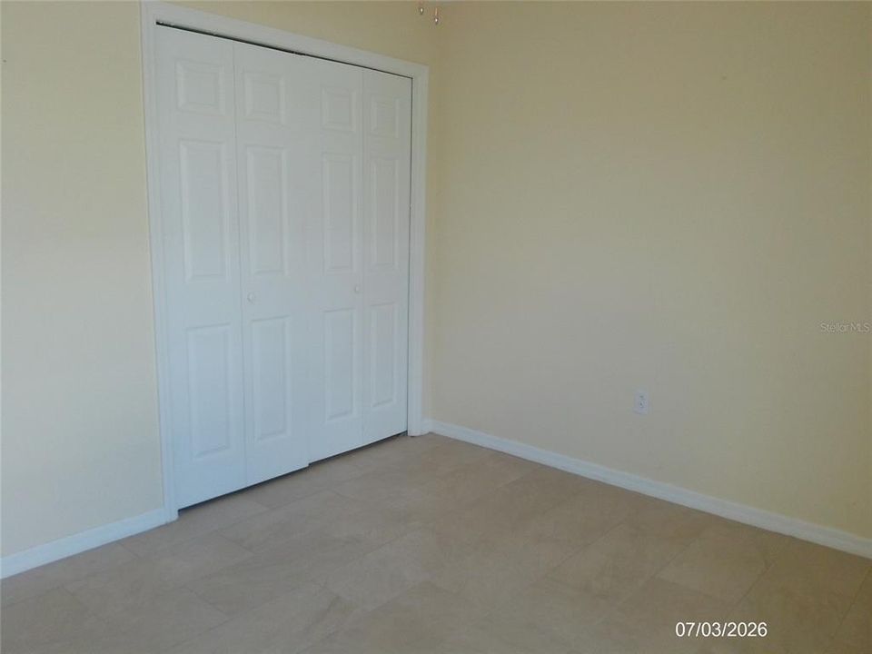 For Sale: $325,000 (3 beds, 2 baths, 1439 Square Feet)