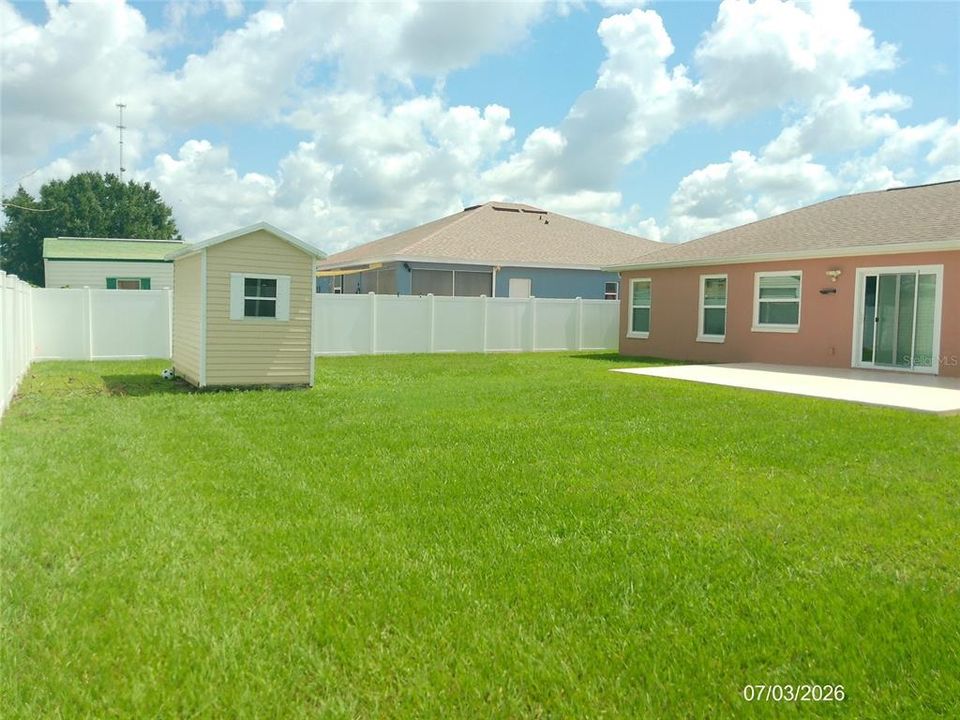For Sale: $325,000 (3 beds, 2 baths, 1439 Square Feet)