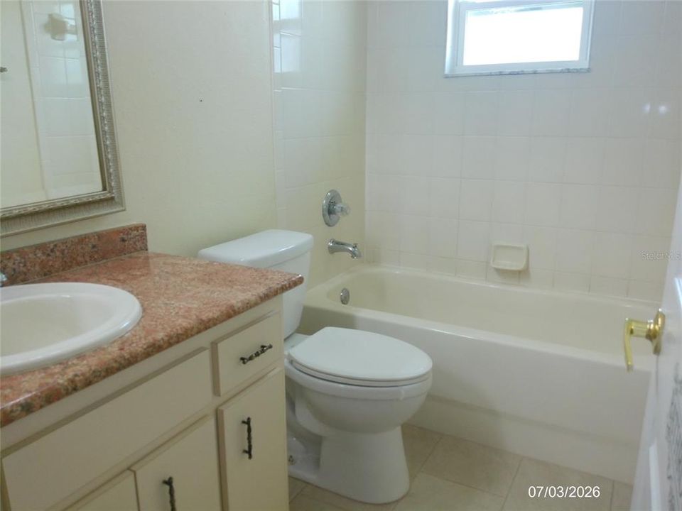 For Sale: $325,000 (3 beds, 2 baths, 1439 Square Feet)