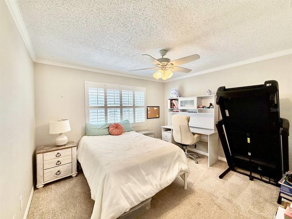 For Rent: $3,400 (3 beds, 2 baths, 1669 Square Feet)