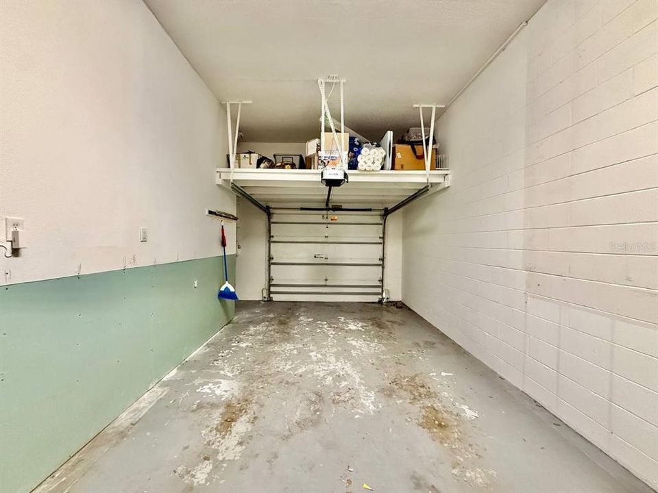 For Rent: $3,400 (3 beds, 2 baths, 1669 Square Feet)