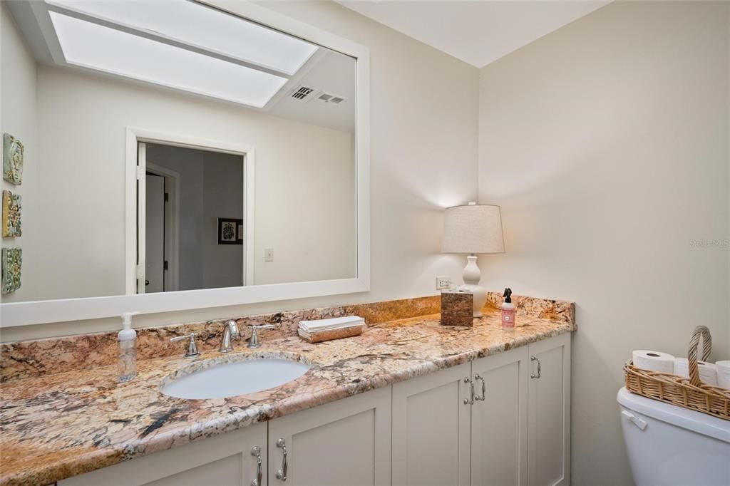 En Venta: $225,000 (0 camas, 0 baños, 890 Pies cuadrados)