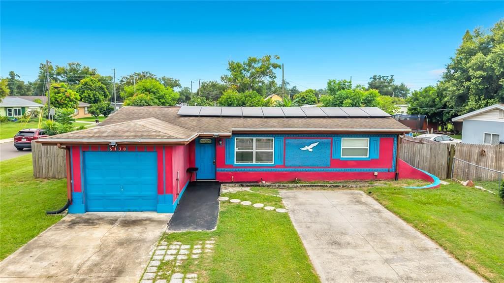 En Venta: $345,000 (2 camas, 2 baños, 946 Pies cuadrados)