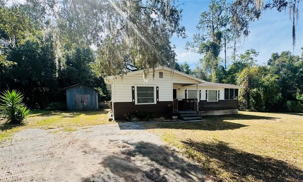 For Sale: $184,900 (3 beds, 1 baths, 1014 Square Feet)
