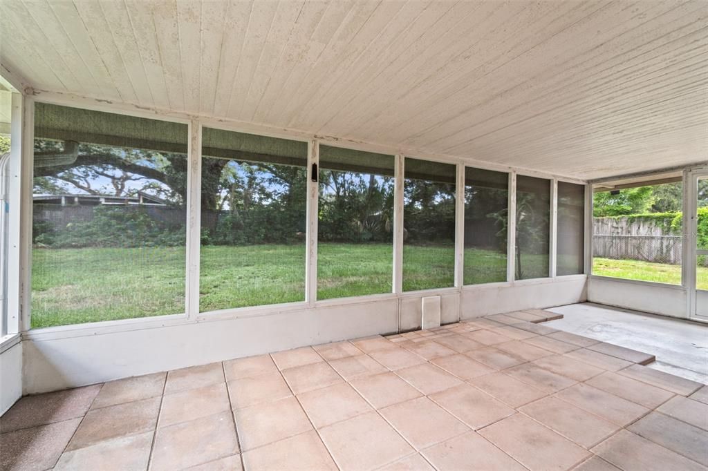 For Sale: $450,000 (4 beds, 3 baths, 2151 Square Feet)