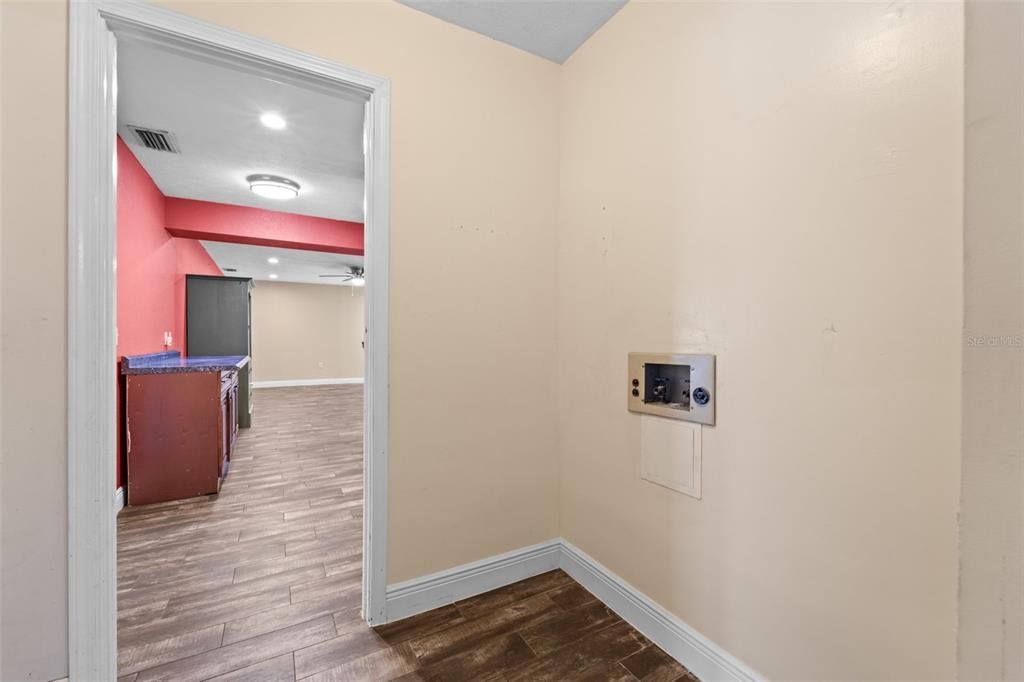 For Sale: $450,000 (4 beds, 3 baths, 2151 Square Feet)