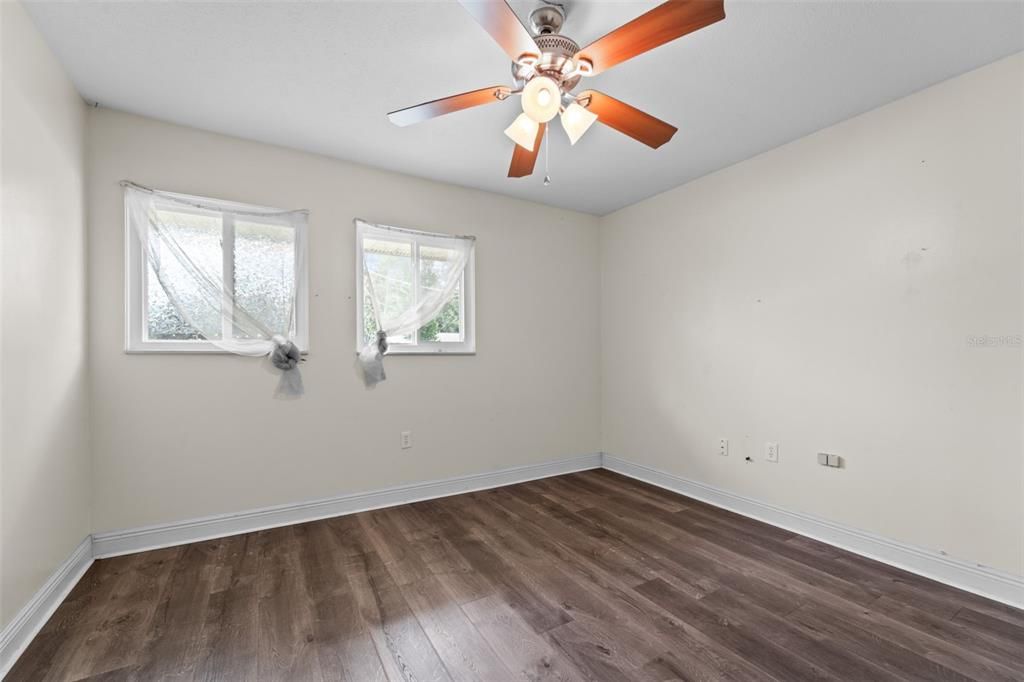 For Sale: $450,000 (4 beds, 3 baths, 2151 Square Feet)