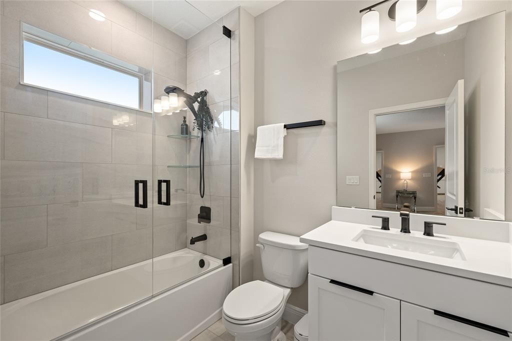 For Sale: $1,169,999 (5 beds, 5 baths, 4074 Square Feet)