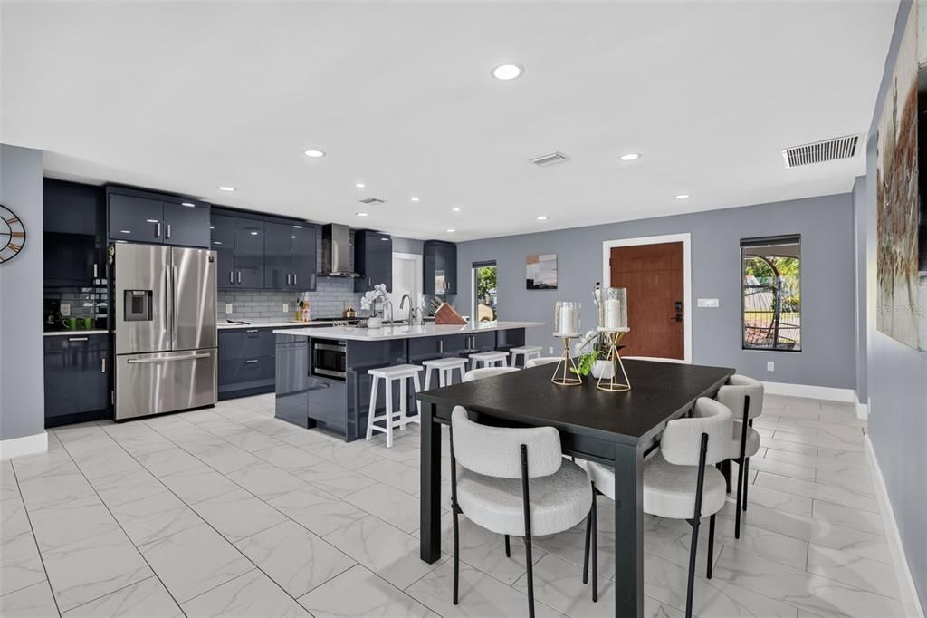 Active With Contract: $935,000 (3 beds, 2 baths, 1960 Square Feet)