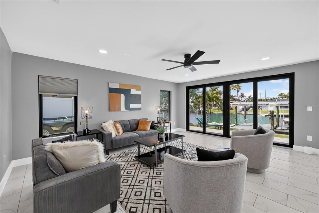 Active With Contract: $935,000 (3 beds, 2 baths, 1960 Square Feet)