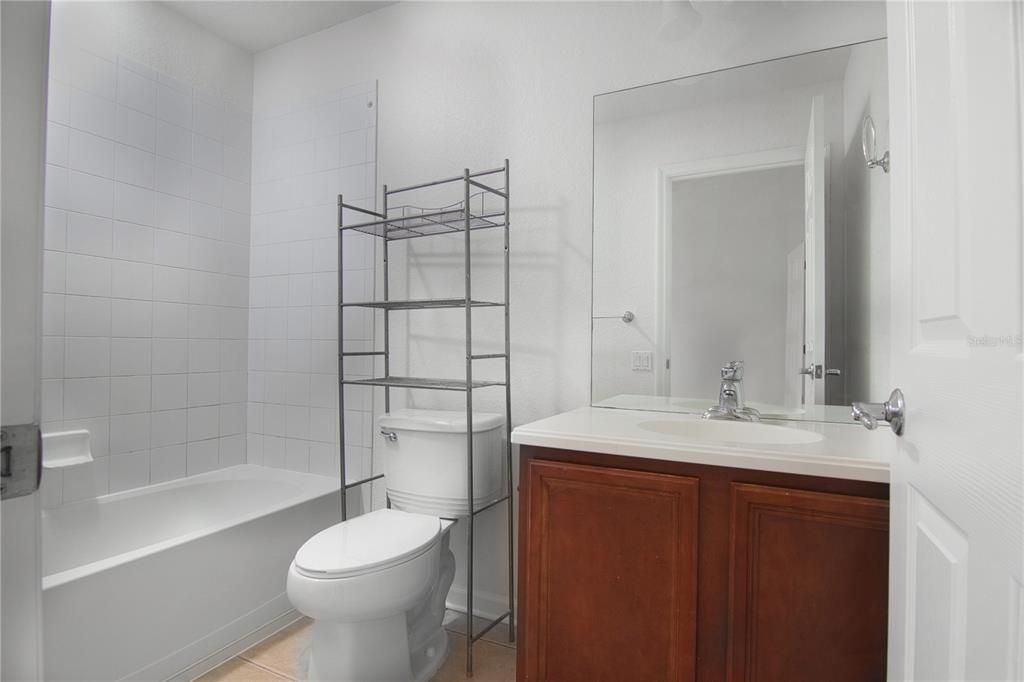 En Renta: $1,950 (2 camas, 2 baños, 1555 Pies cuadrados)