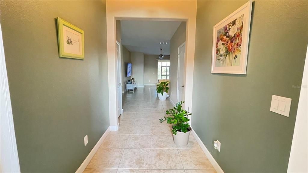 For Sale: $435,000 (3 beds, 2 baths, 1670 Square Feet)