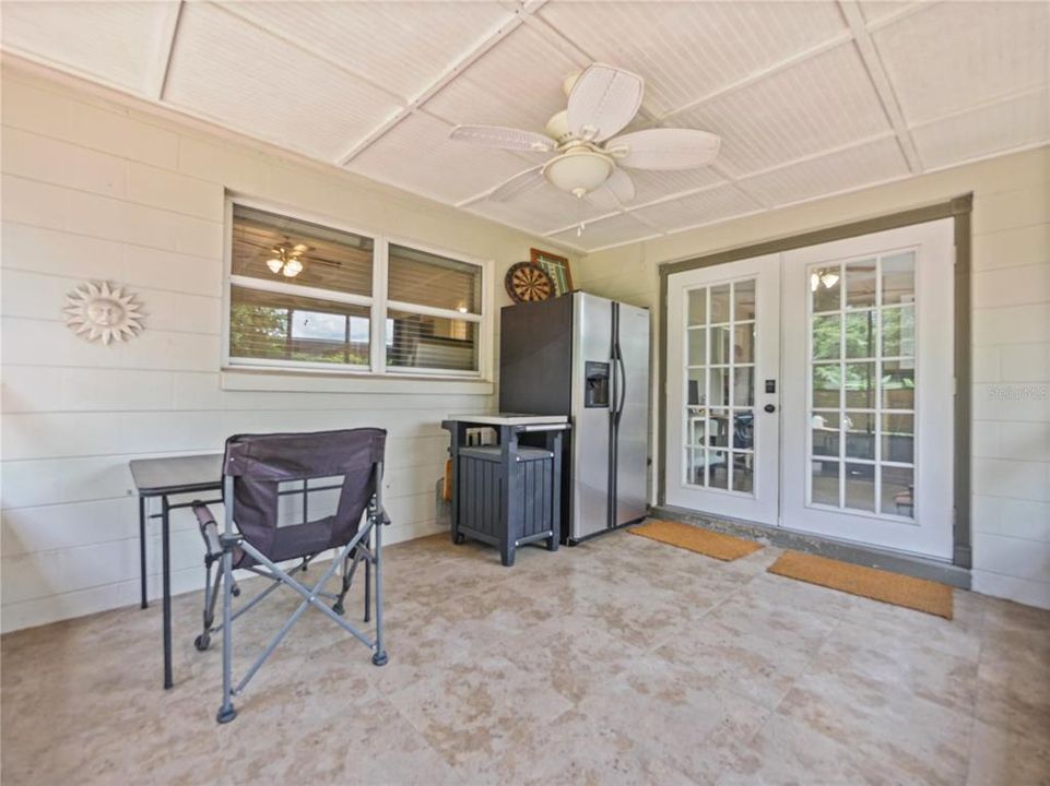 For Sale: $449,900 (3 beds, 2 baths, 1608 Square Feet)
