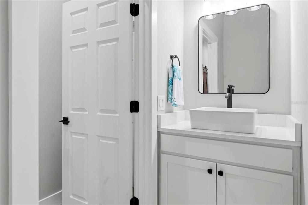 For Sale: $475,000 (3 beds, 2 baths, 1825 Square Feet)