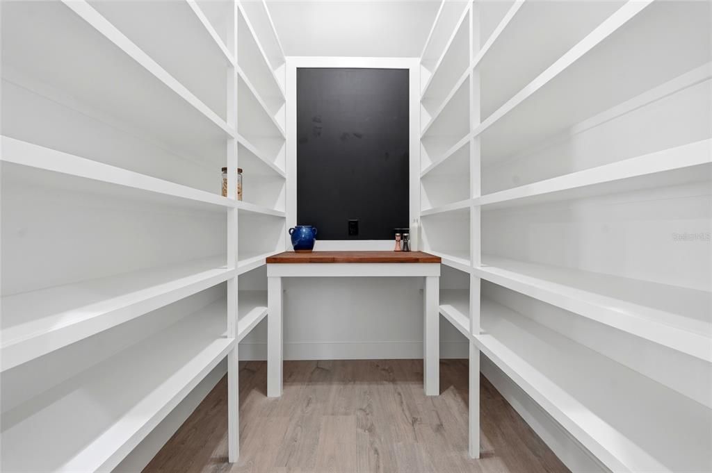 For Sale: $475,000 (3 beds, 2 baths, 1825 Square Feet)
