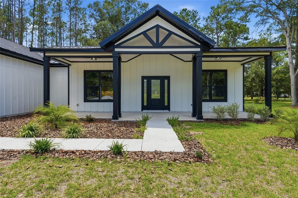 For Sale: $475,000 (3 beds, 2 baths, 1825 Square Feet)