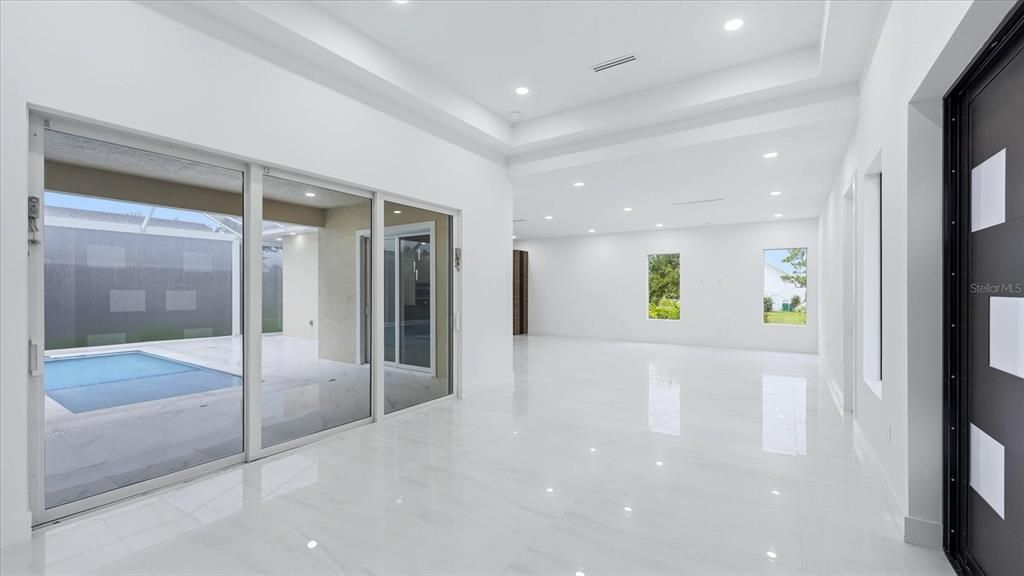 На продажу: $650,000 (4 спален, 4 ванн, 2500 Квадратных фут)