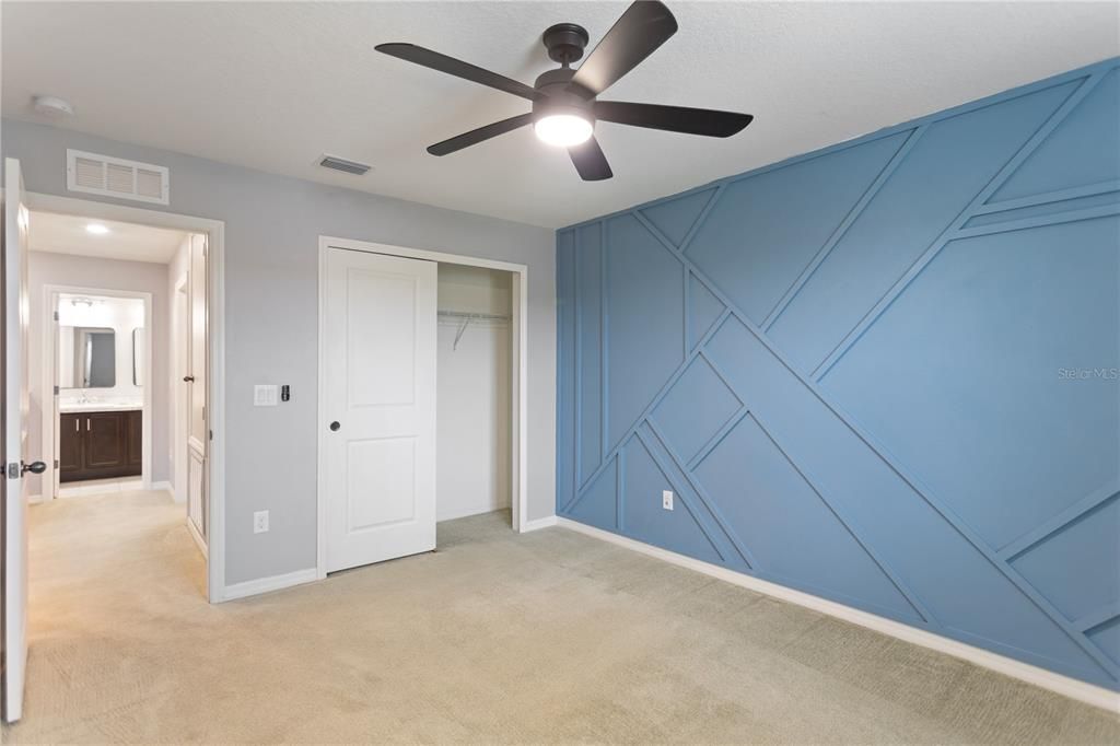 For Sale: $464,990 (6 beds, 3 baths, 3016 Square Feet)