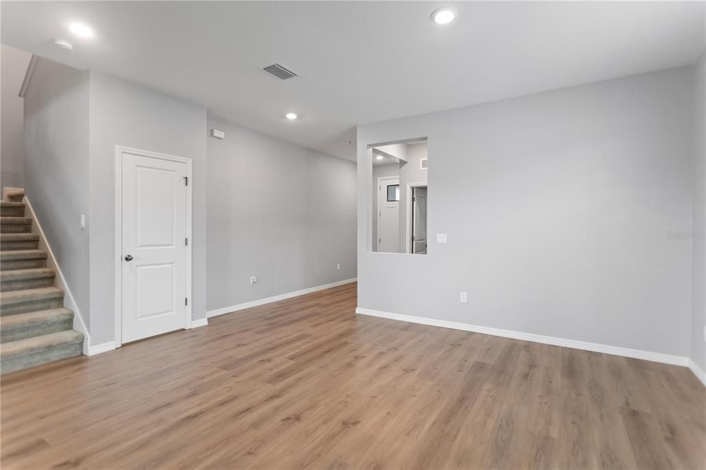 For Sale: $464,990 (6 beds, 3 baths, 3016 Square Feet)