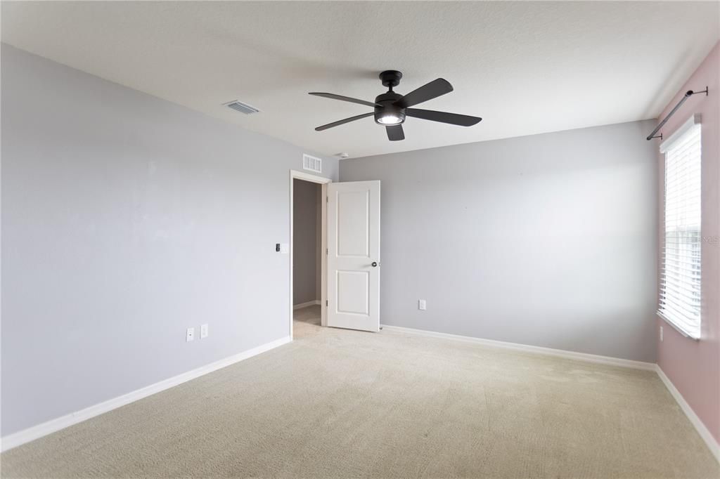 For Sale: $464,990 (6 beds, 3 baths, 3016 Square Feet)
