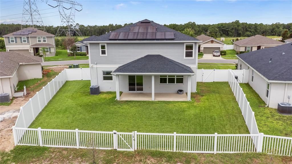 For Sale: $464,990 (6 beds, 3 baths, 3016 Square Feet)