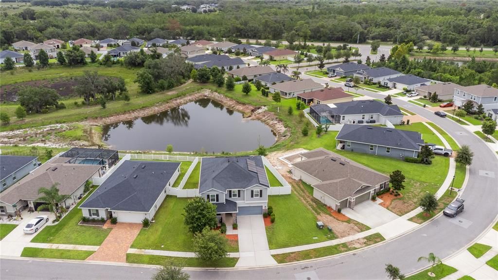 For Sale: $464,990 (6 beds, 3 baths, 3016 Square Feet)