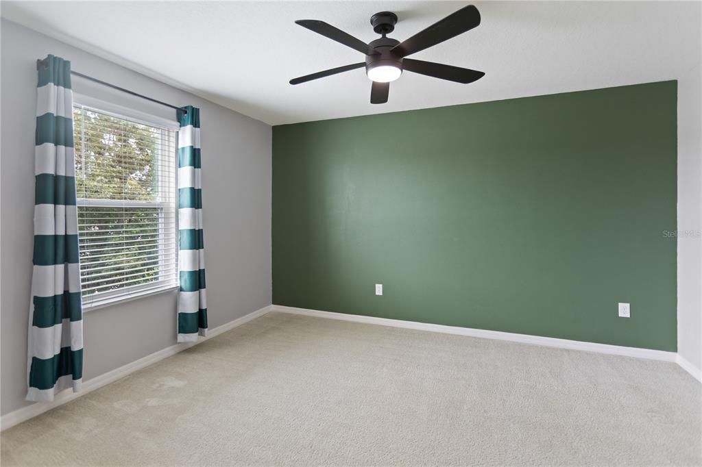 For Sale: $464,990 (6 beds, 3 baths, 3016 Square Feet)