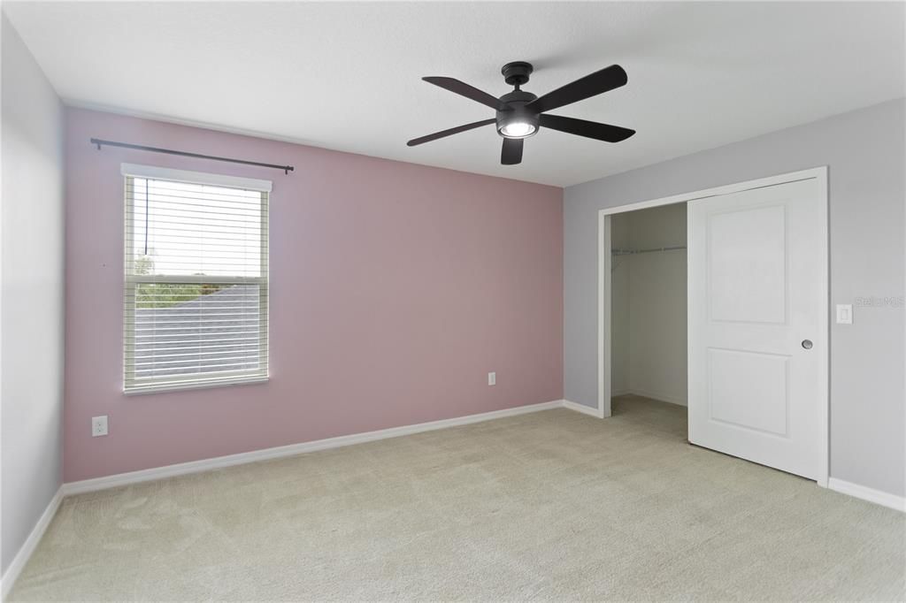 For Sale: $464,990 (6 beds, 3 baths, 3016 Square Feet)