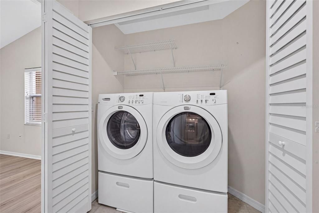En Venta: $269,000 (2 camas, 2 baños, 1141 Pies cuadrados)