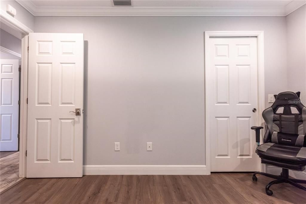 For Sale: $239,900 (3 beds, 2 baths, 1225 Square Feet)