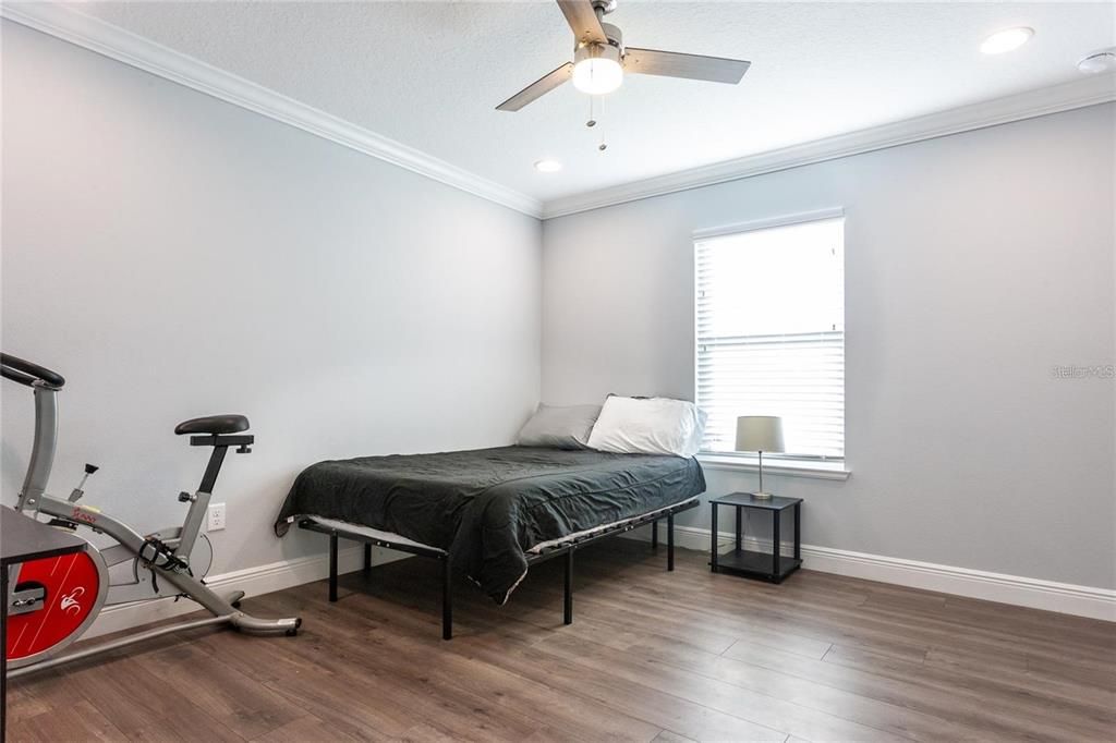 For Sale: $239,900 (3 beds, 2 baths, 1225 Square Feet)