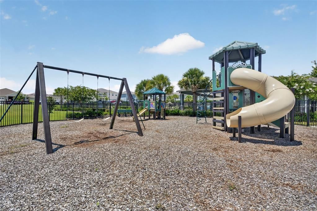 For Sale: $394,500 (3 beds, 2 baths, 1651 Square Feet)