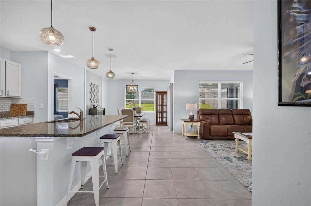 For Sale: $394,500 (3 beds, 2 baths, 1651 Square Feet)