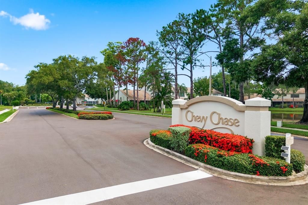 For Sale: $445,000 (2 beds, 2 baths, 1375 Square Feet)