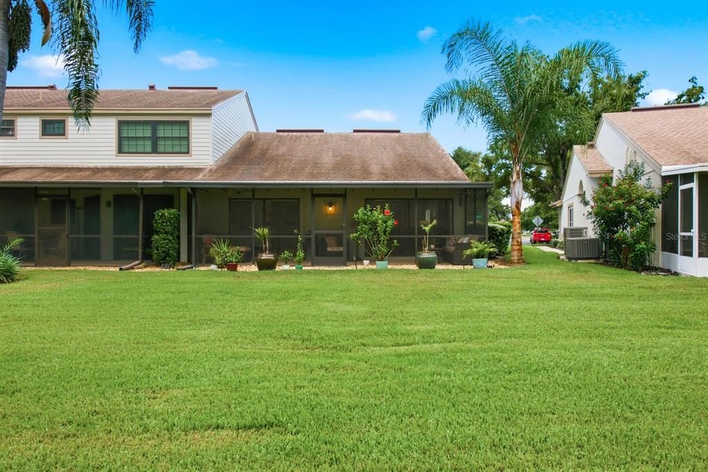 For Sale: $445,000 (2 beds, 2 baths, 1375 Square Feet)