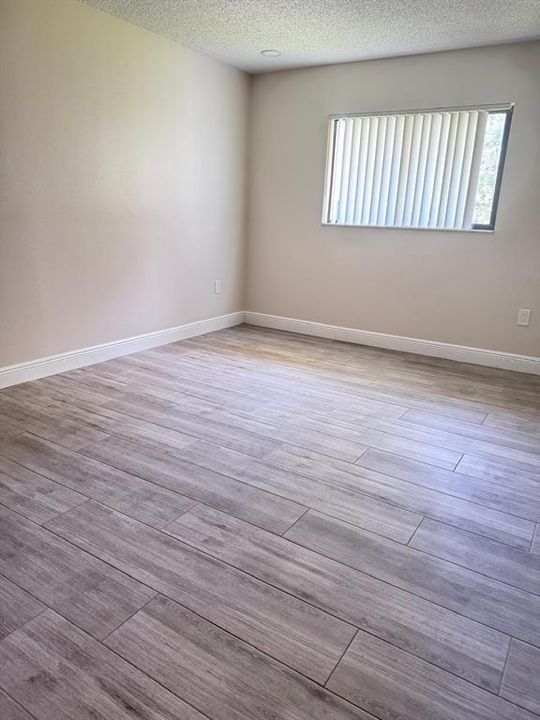 В аренду: $1,650 (1 спален, 1 ванн, 856 Квадратных фут)