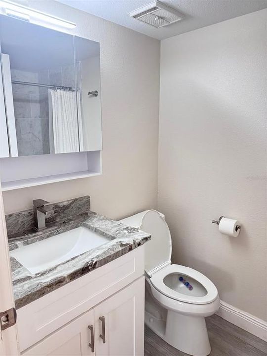 В аренду: $1,650 (1 спален, 1 ванн, 856 Квадратных фут)