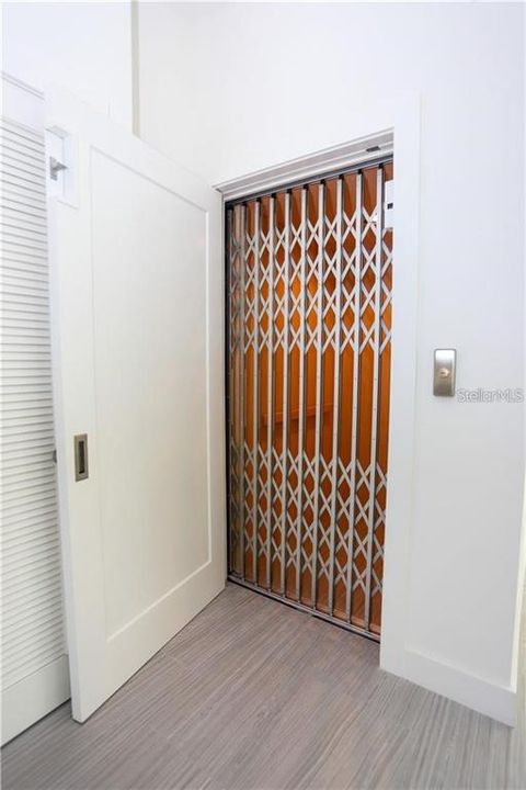 В аренду: $8,300 (3 спален, 3 ванн, 3308 Квадратных фут)