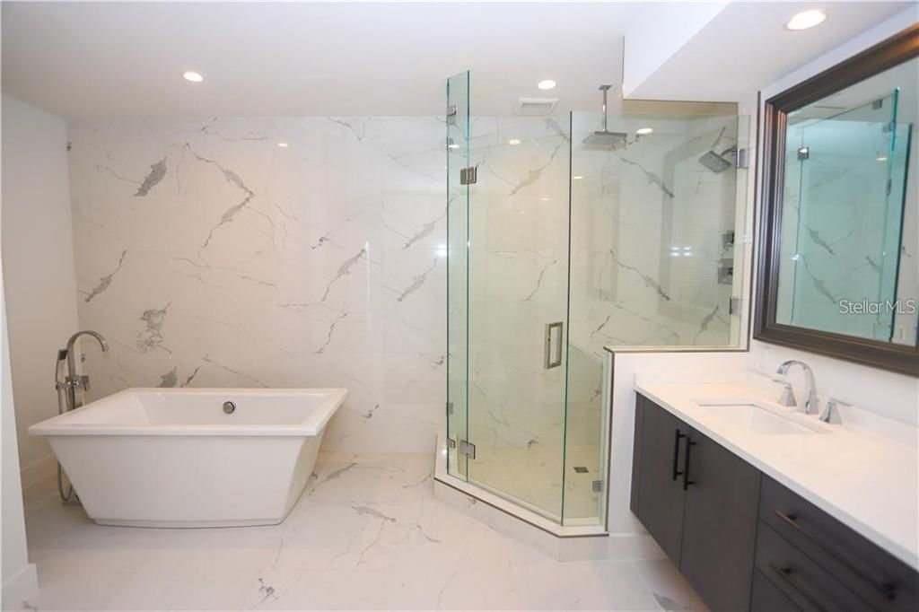 В аренду: $8,300 (3 спален, 3 ванн, 3308 Квадратных фут)