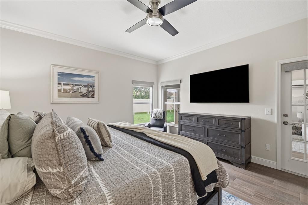 For Sale: $399,900 (3 beds, 2 baths, 1923 Square Feet)