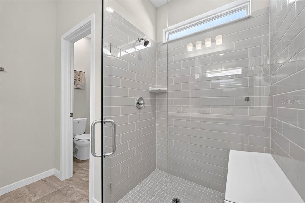 For Sale: $379,000 (4 beds, 2 baths, 1844 Square Feet)