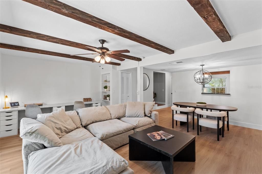 For Rent: $3,000 (2 beds, 2 baths, 1380 Square Feet)