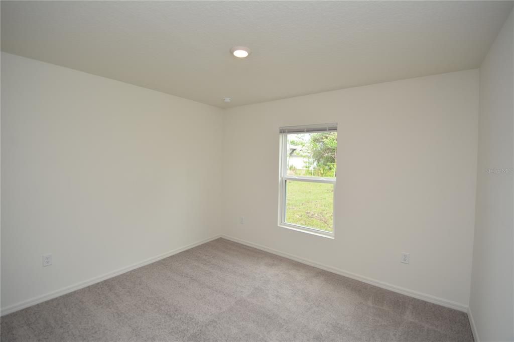 В аренду: $1,950 (3 спален, 2 ванн, 1284 Квадратных фут)