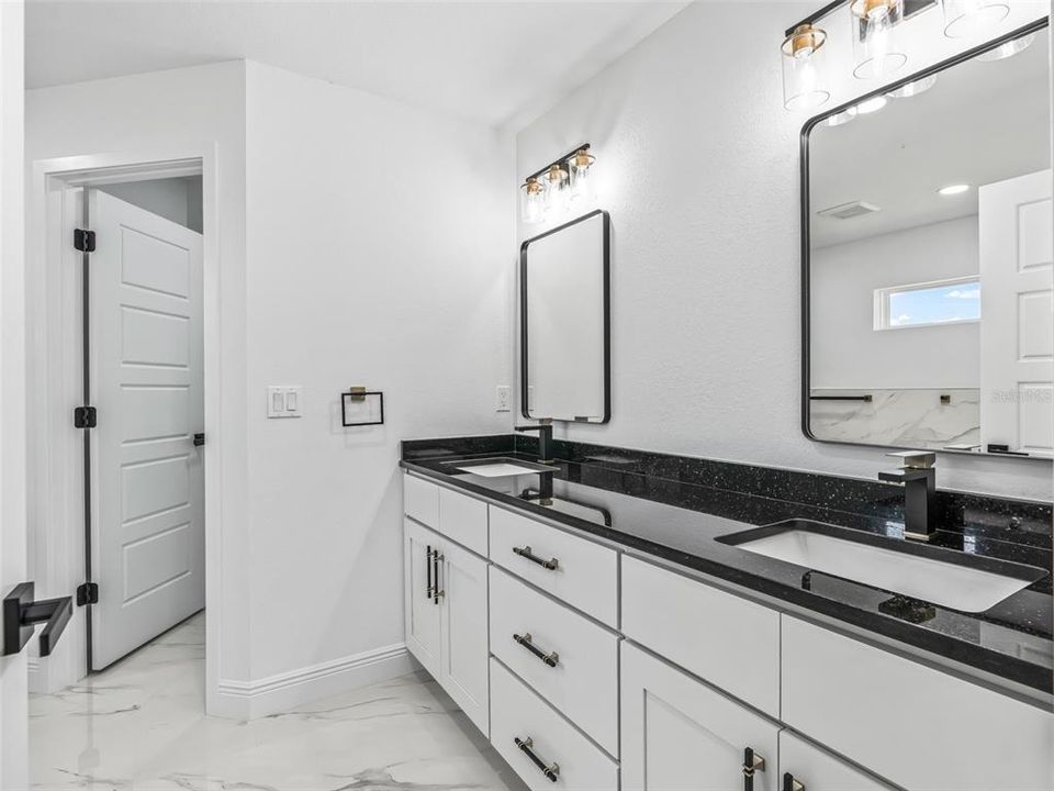 For Sale: $795,000 (3 beds, 2 baths, 1750 Square Feet)