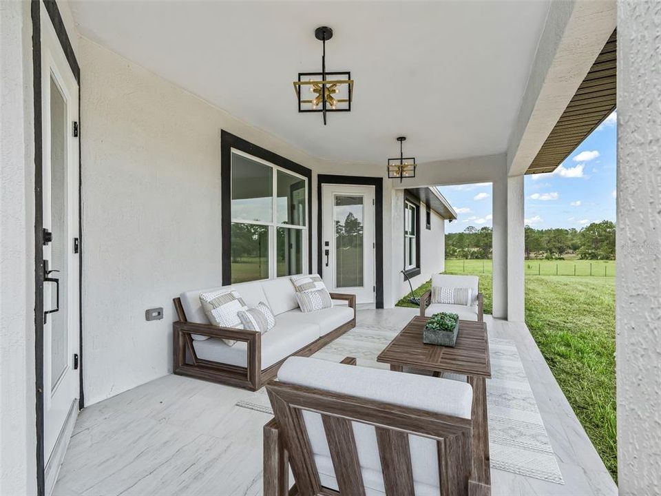 For Sale: $795,000 (3 beds, 2 baths, 1750 Square Feet)