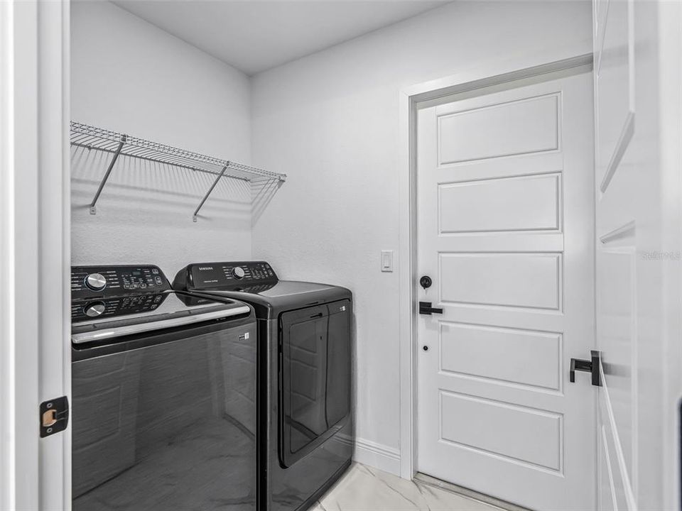 For Sale: $795,000 (3 beds, 2 baths, 1750 Square Feet)