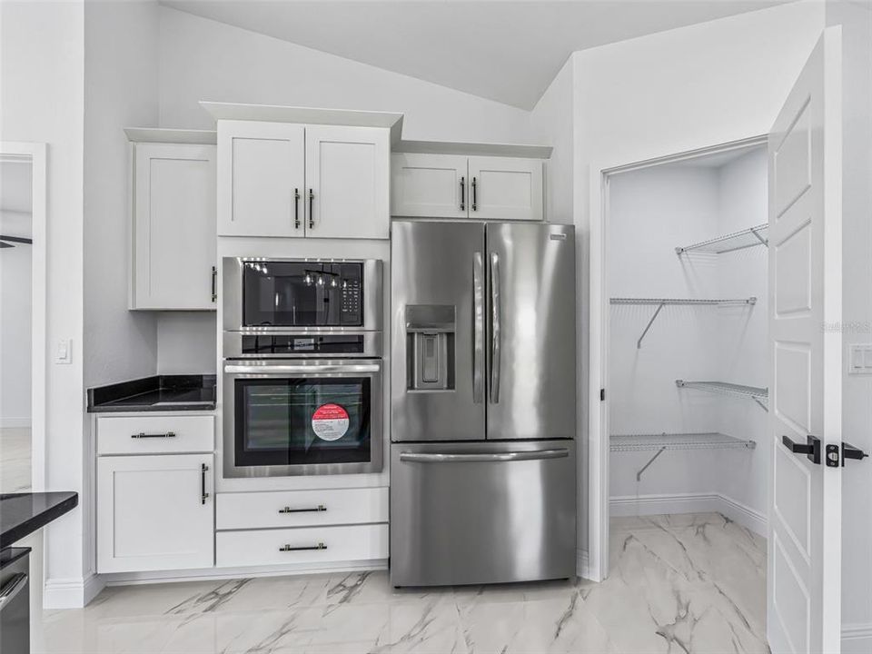 For Sale: $795,000 (3 beds, 2 baths, 1750 Square Feet)